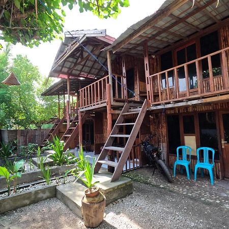 Moyo Island Maryan Moyo Bungalows & Resto מראה חיצוני תמונה