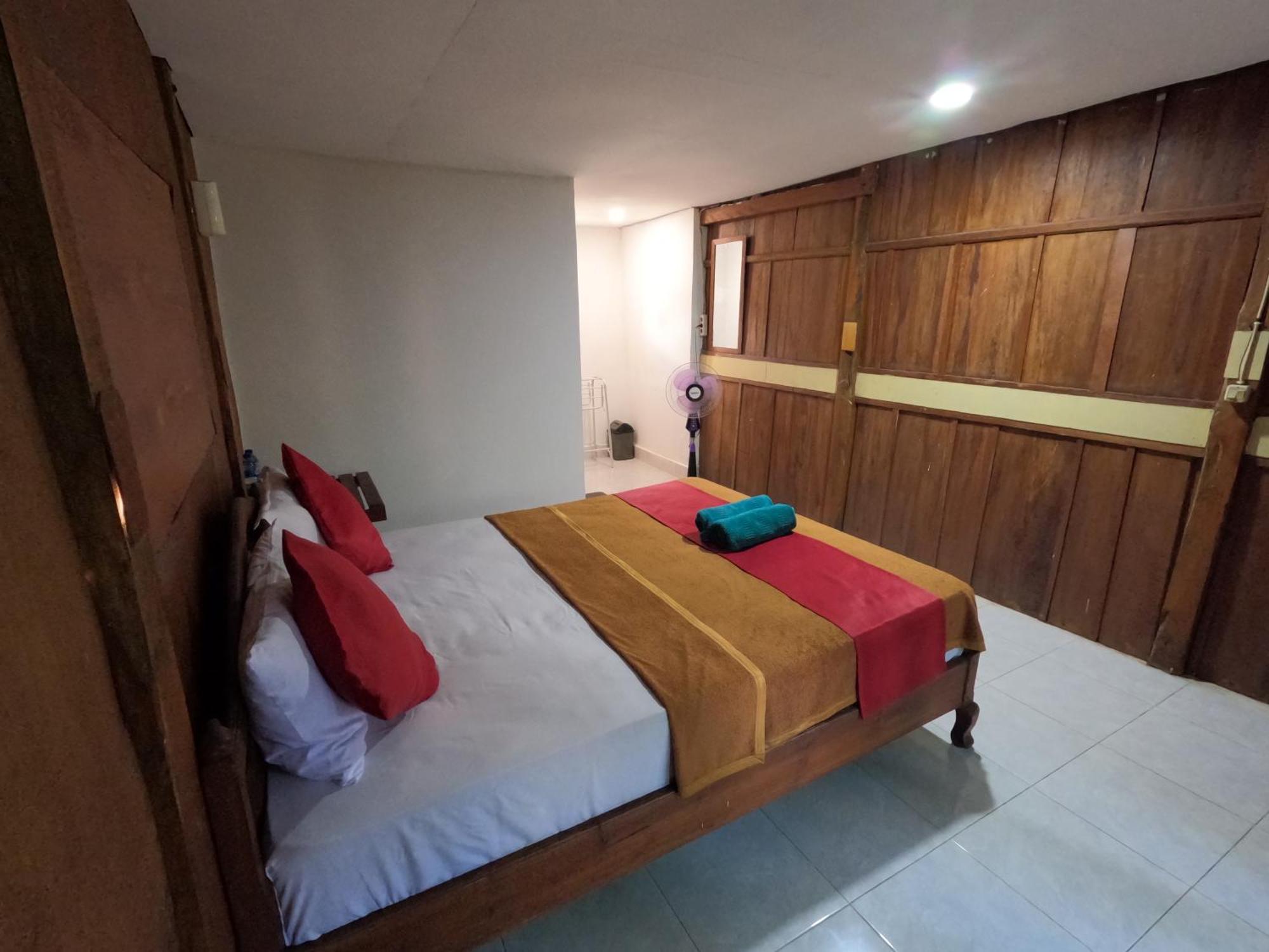 Moyo Island Maryan Moyo Bungalows & Resto מראה חיצוני תמונה